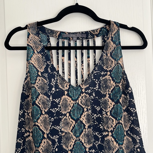 GUESS TANK TOP - Picture 2 of 4